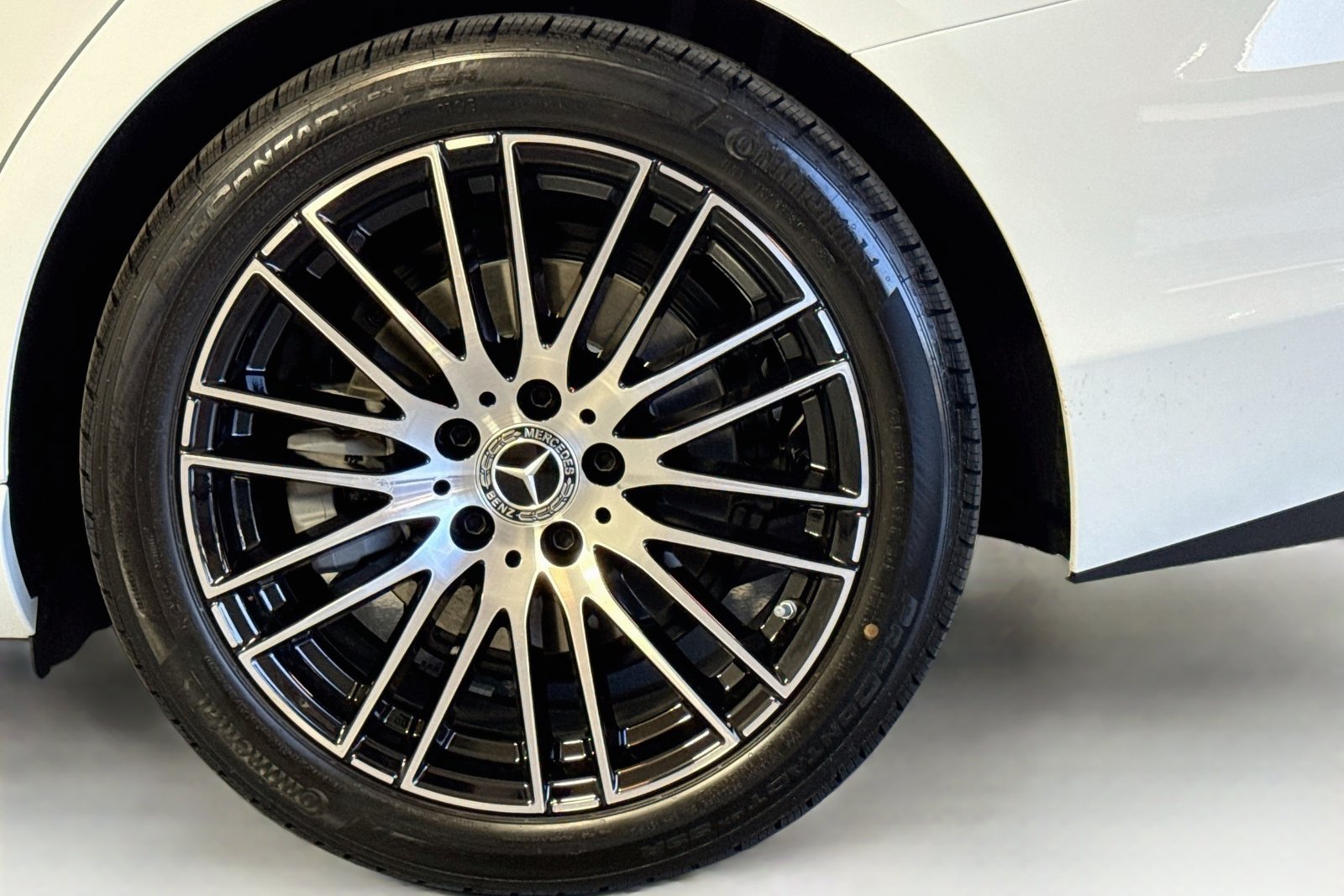 New 2026 Polar White Mercedes-Benz C 300 image 29