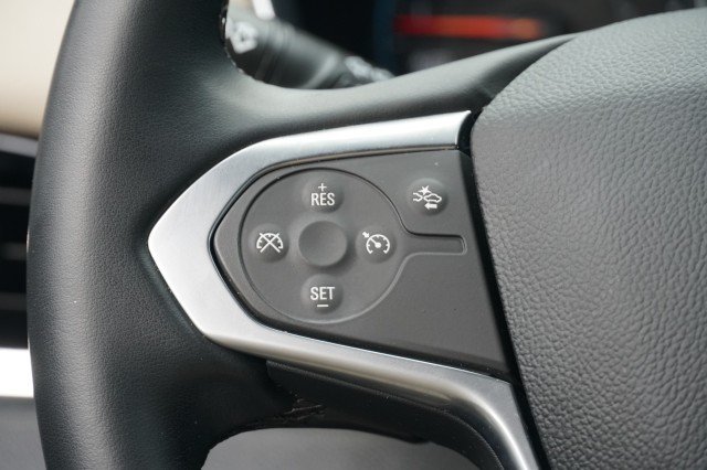 Used 2023 Sterling Gray Metallic Chevrolet LT Cloth image 25