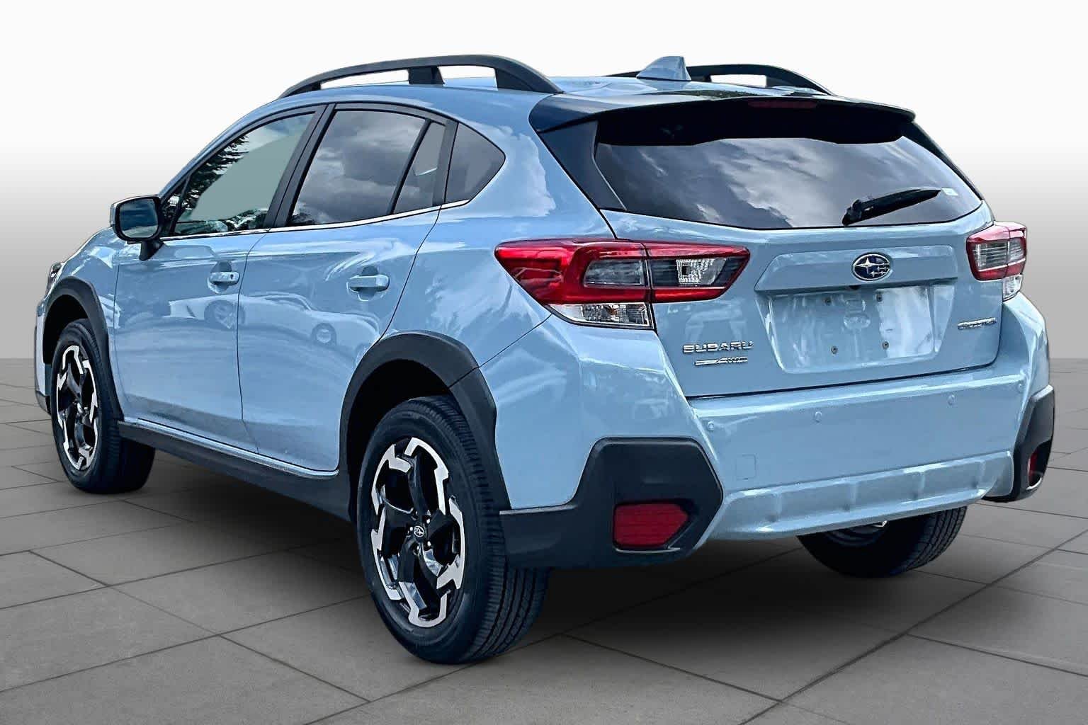 Used 2023 Cool-Gray Khaki Subaru Limited image 12
