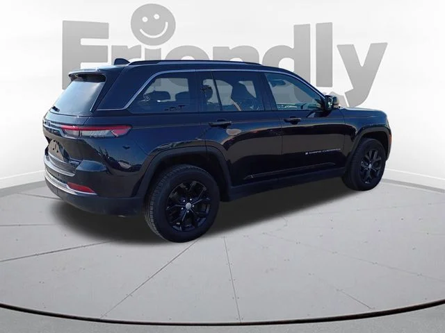 Used 2023 Black Jeep Limited image 5