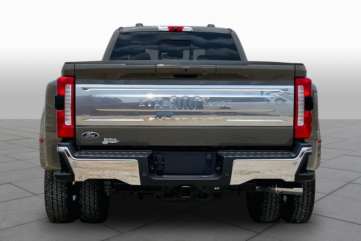 New 2026 Marsh Gray Ford F-350® King Ranch® image 4