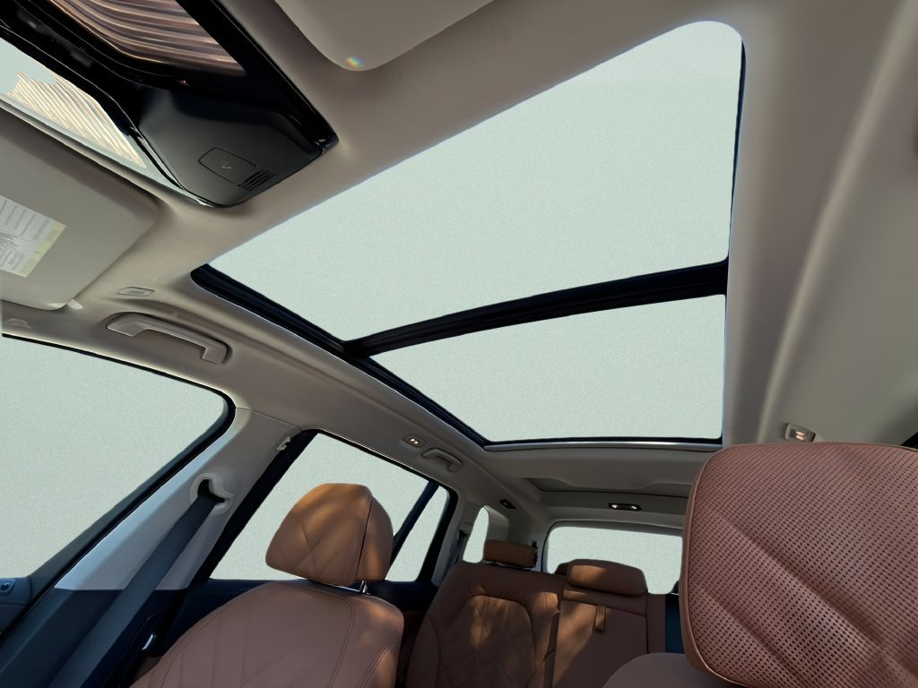 New 2027 Mineral White Metallic BMW xDrive40i image 20