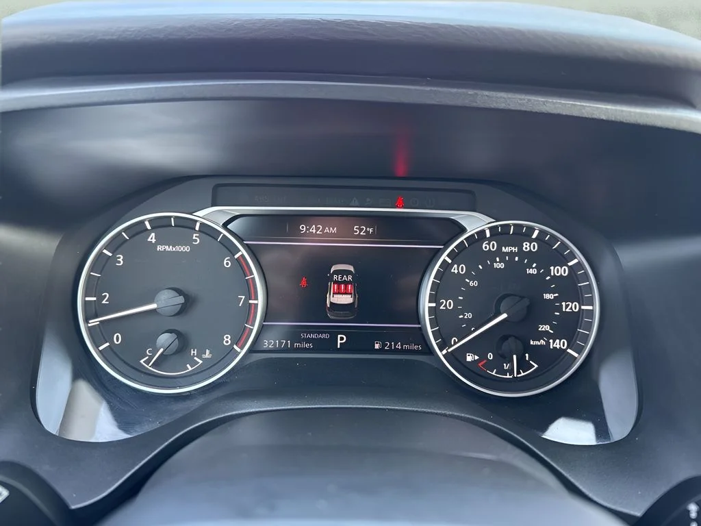 Used 2025 Gray Nissan SV image 22
