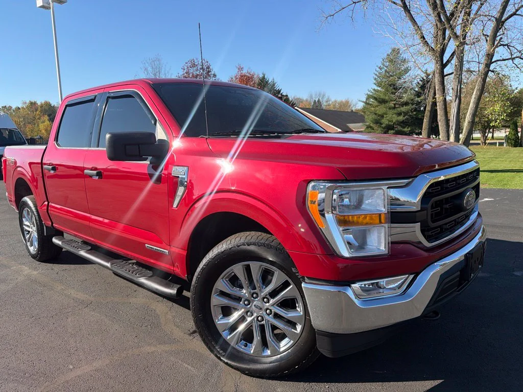 Used 2022 Red Ford XLT image 43