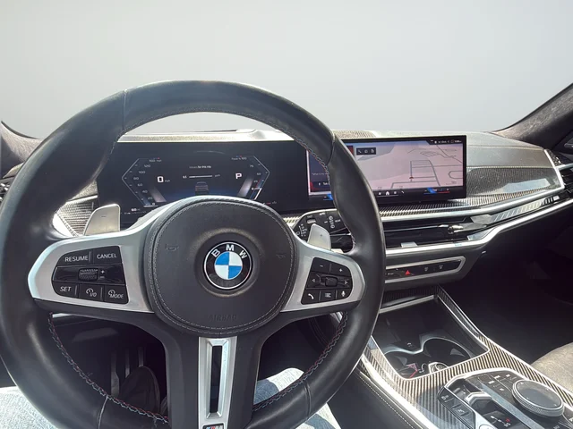 Used 2024 Gray BMW M60i image 9