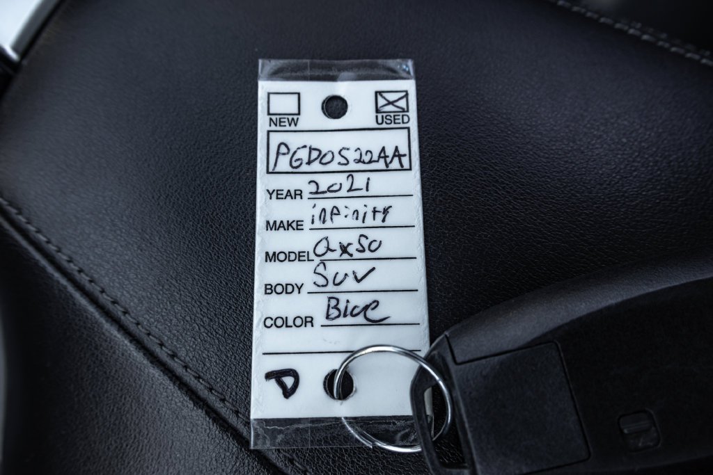 Used 2021 Blue INFINITI Sensory image 21