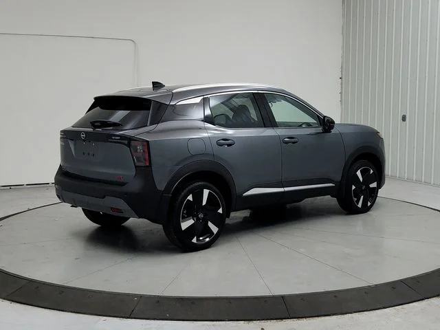 New 2026 Gray Nissan SR image 7