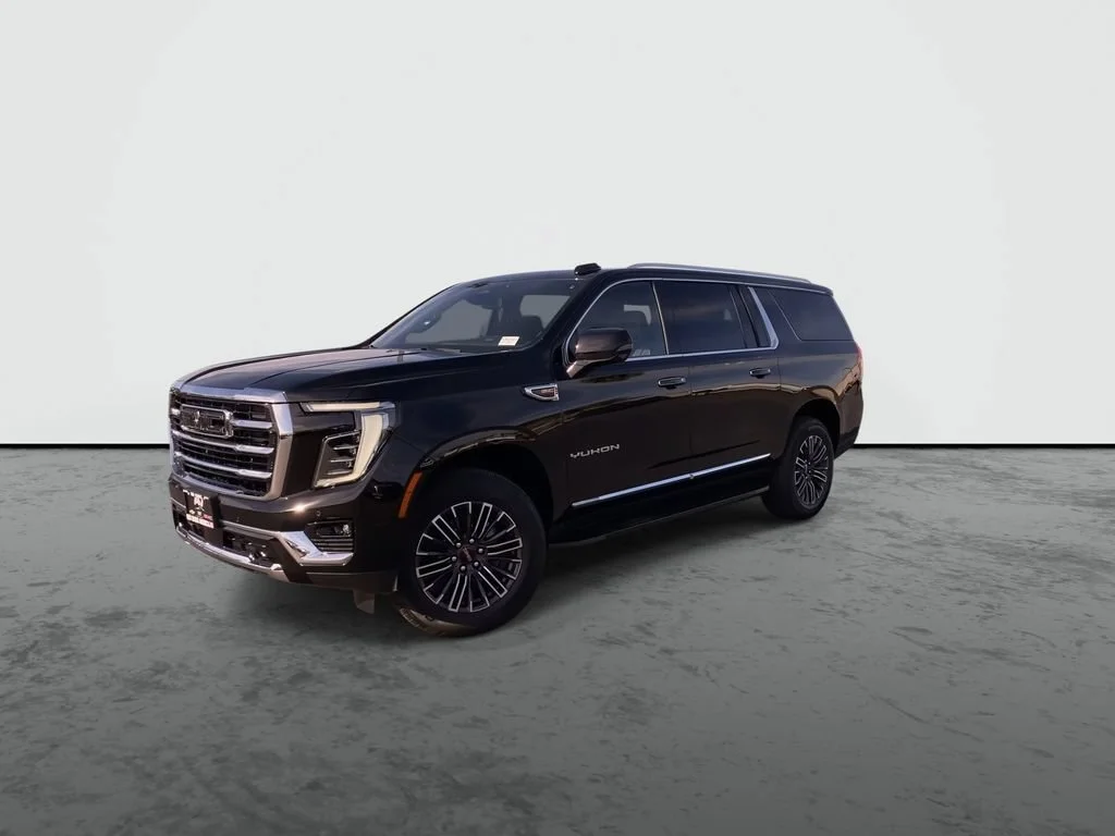 Used 2026 Onyx Black GMC Elevation image 4