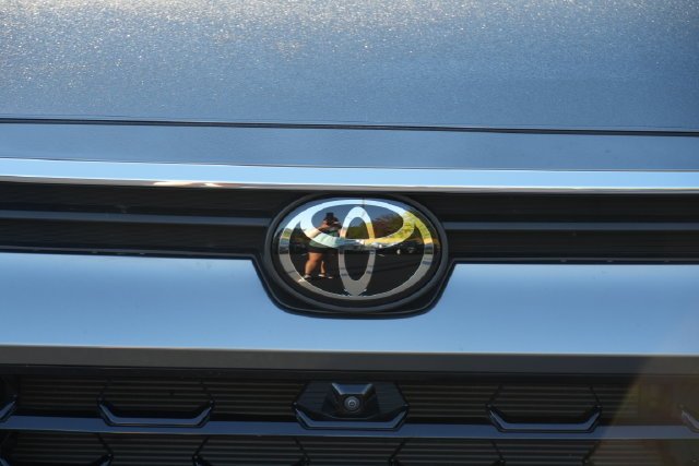 Certified Used 2026  Toyota Limited image 6