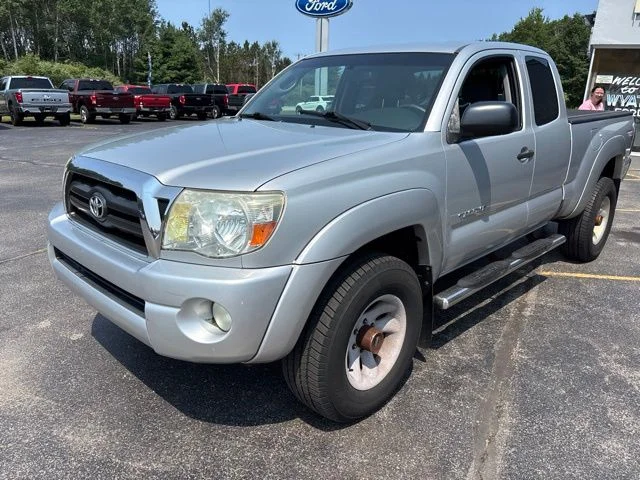 Used 2007  Toyota Base image 8