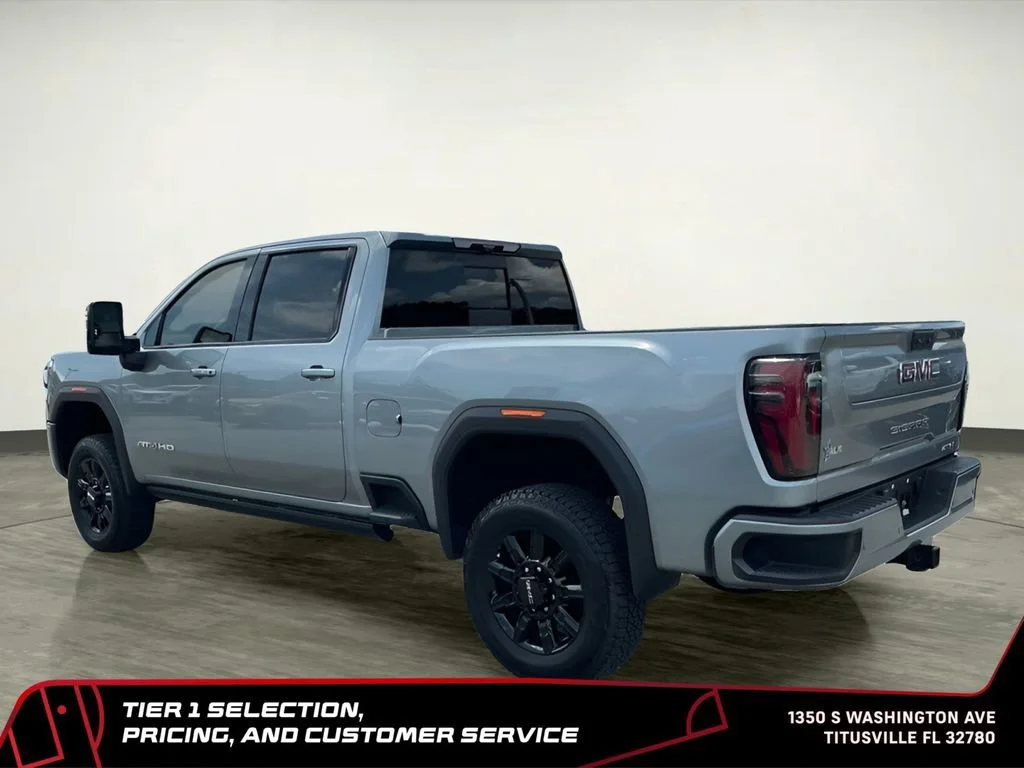 Used 2024 Sterling Metallic GMC AT4 image 4