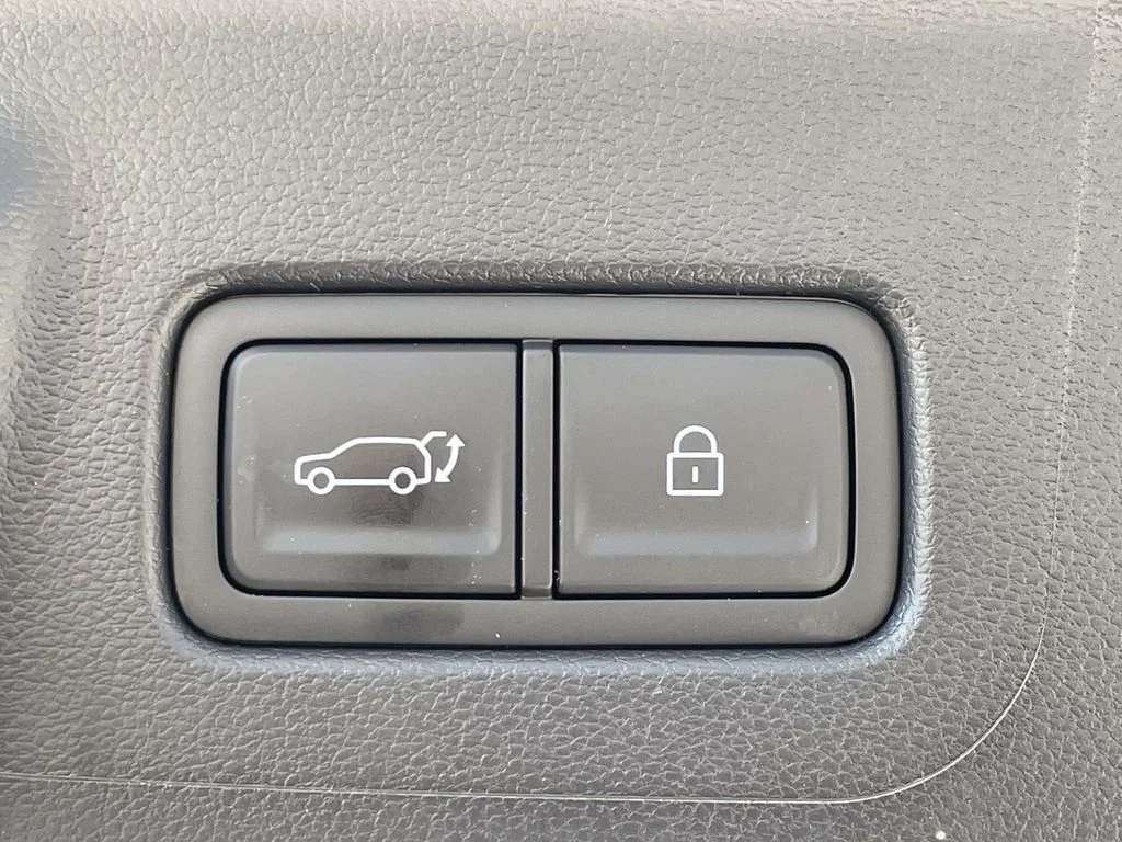 New 2026 White Hyundai Calligraphy image 9