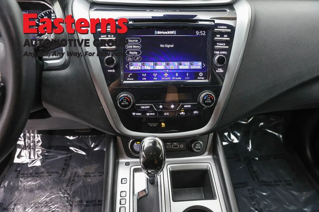 Used 2023 White Nissan SL image 12