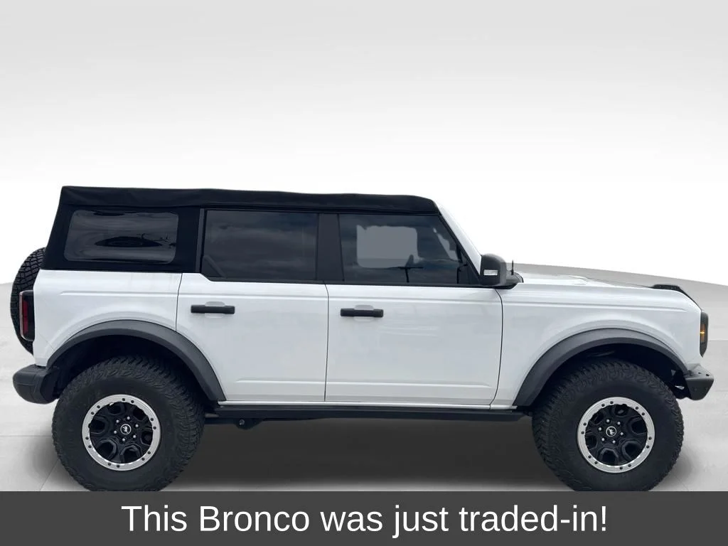 Certified Used 2021 Oxford White Ford Badlands image 1