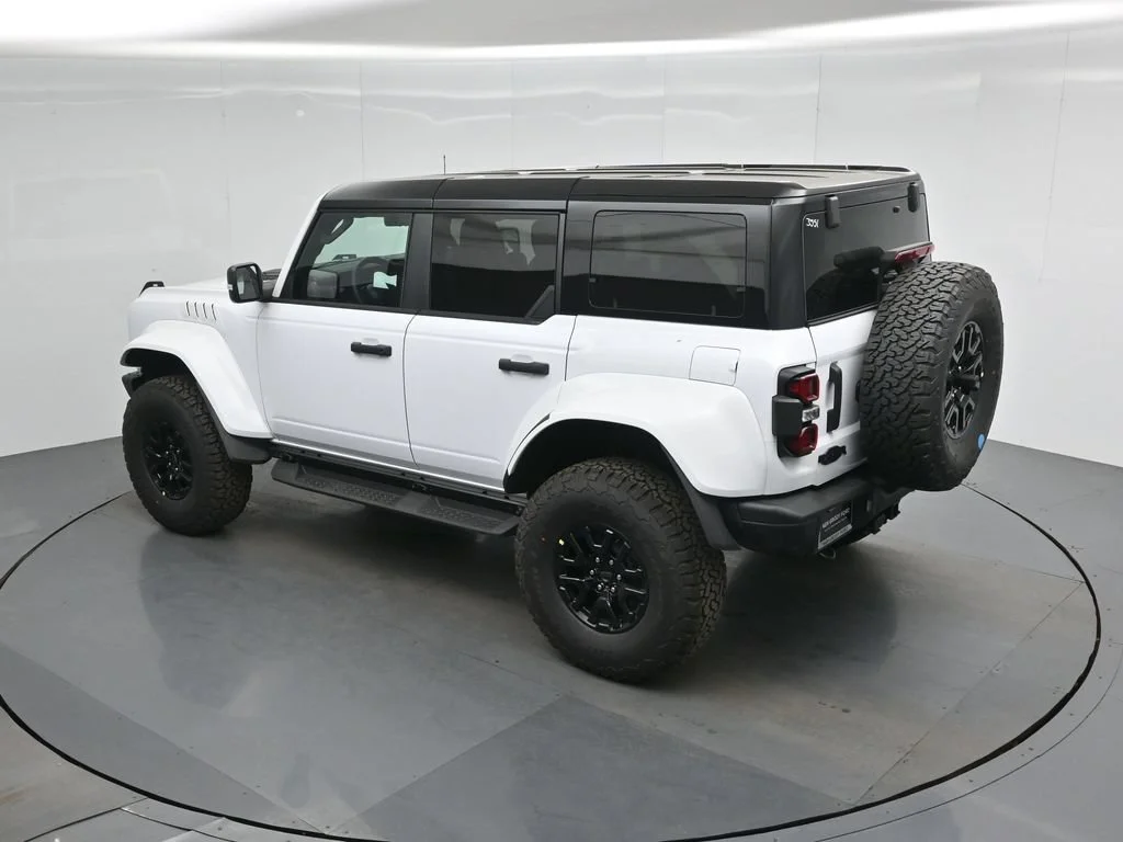 New 2026 Oxford White Ford Raptor image 40