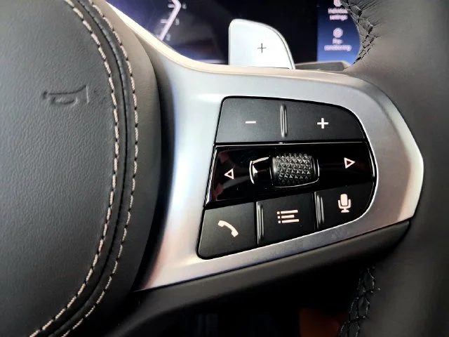 Used 2024 Gray BMW xDrive28i image 17