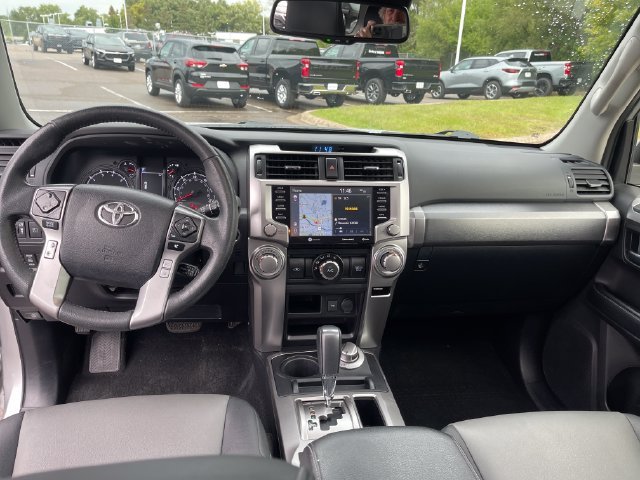 Used 2022 Silver Toyota SR5 Premium image 12