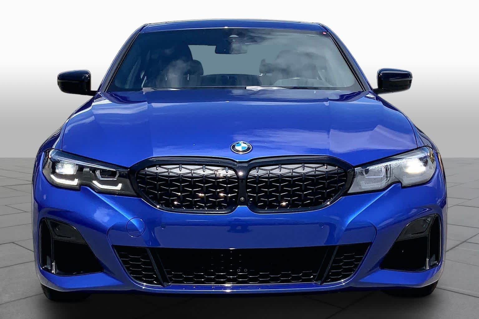 Used 2022 Portimao Blue Metallic BMW M340i image 4