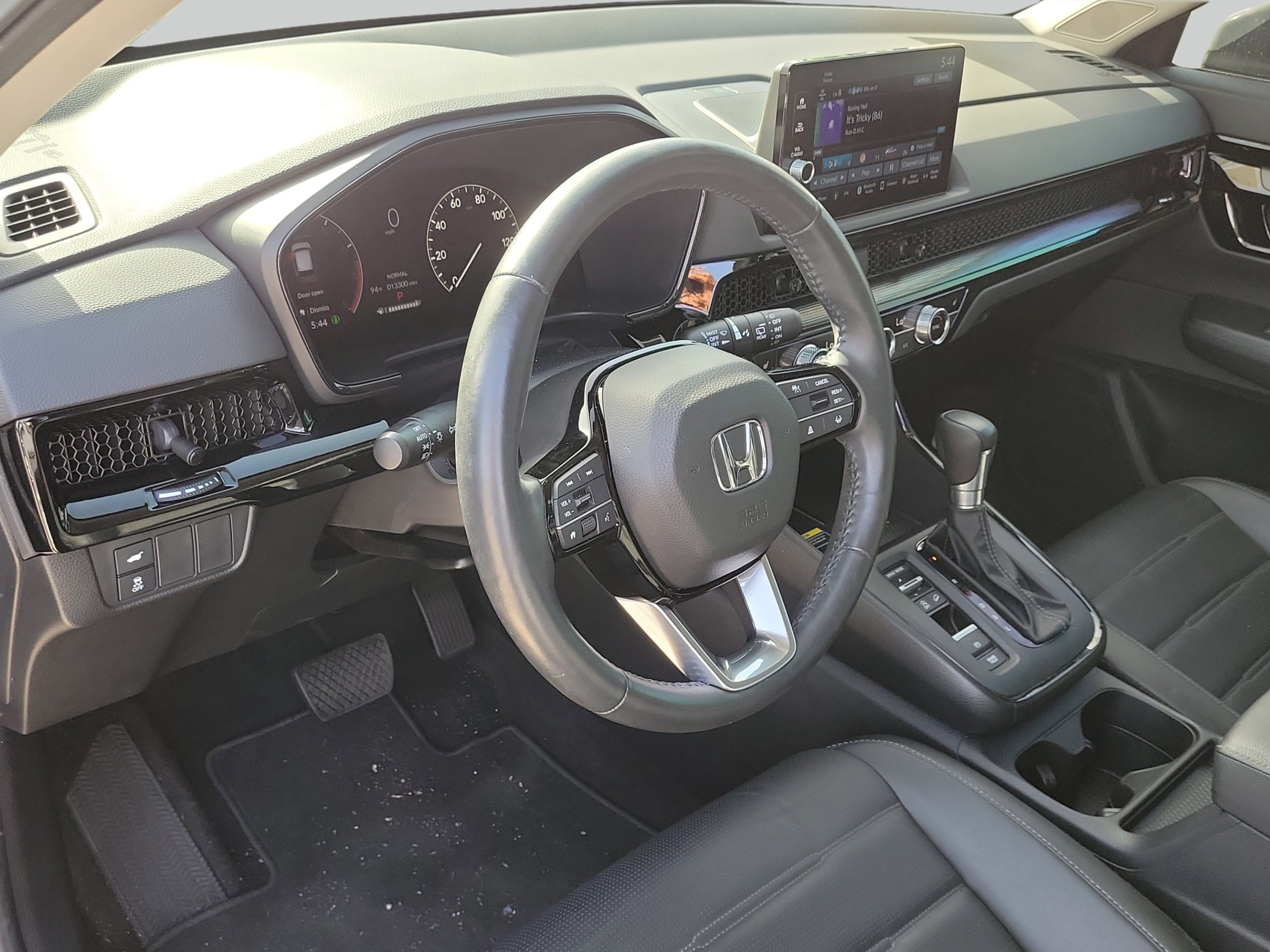 Used 2024 Gray Honda EX-L image 20