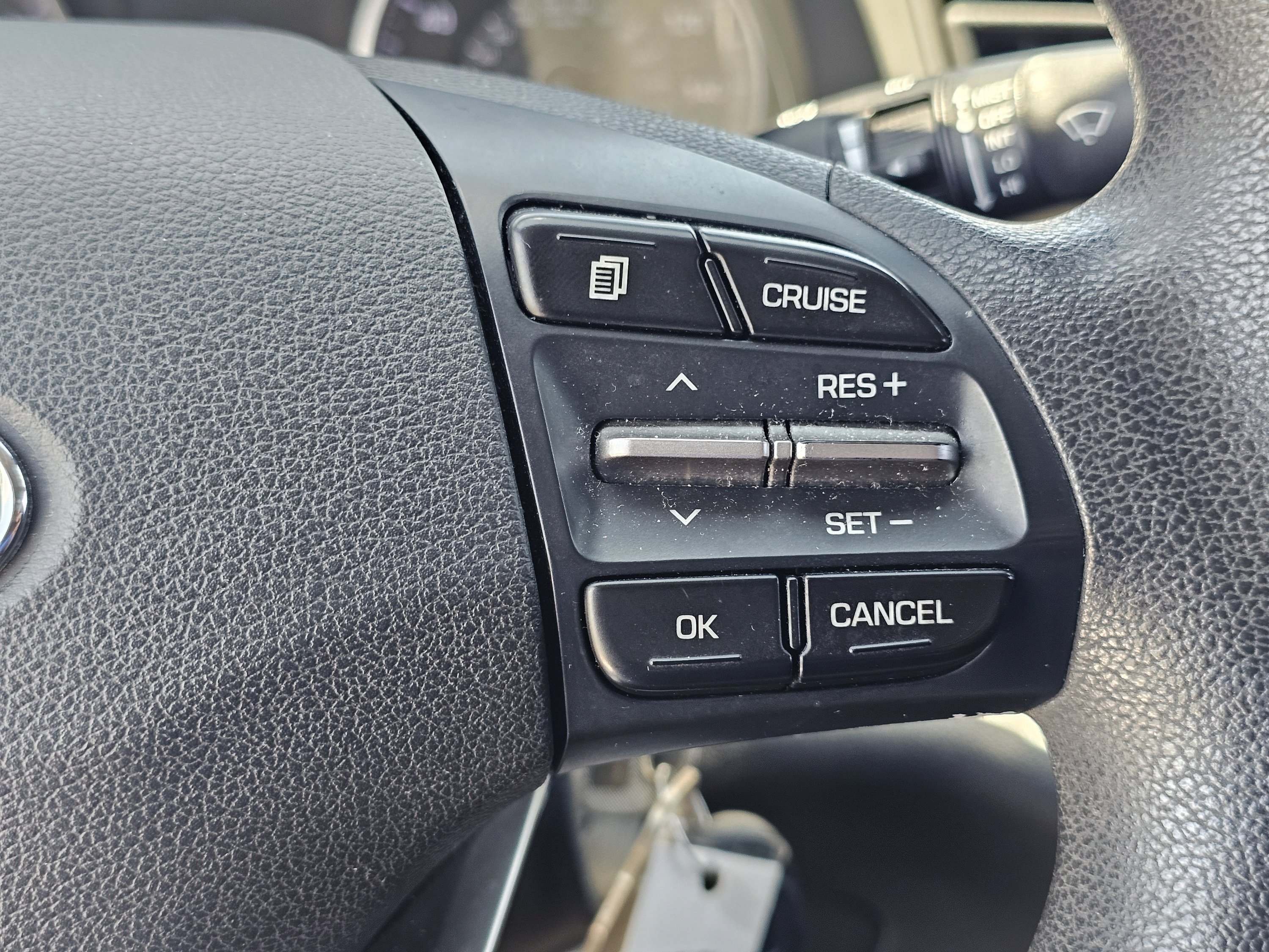 Used 2019 Machine Gray Hyundai SEL image 20