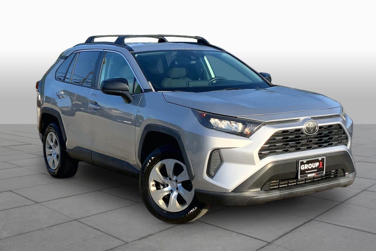 Used 2019 Silver Sky Metallic Toyota LE image 3