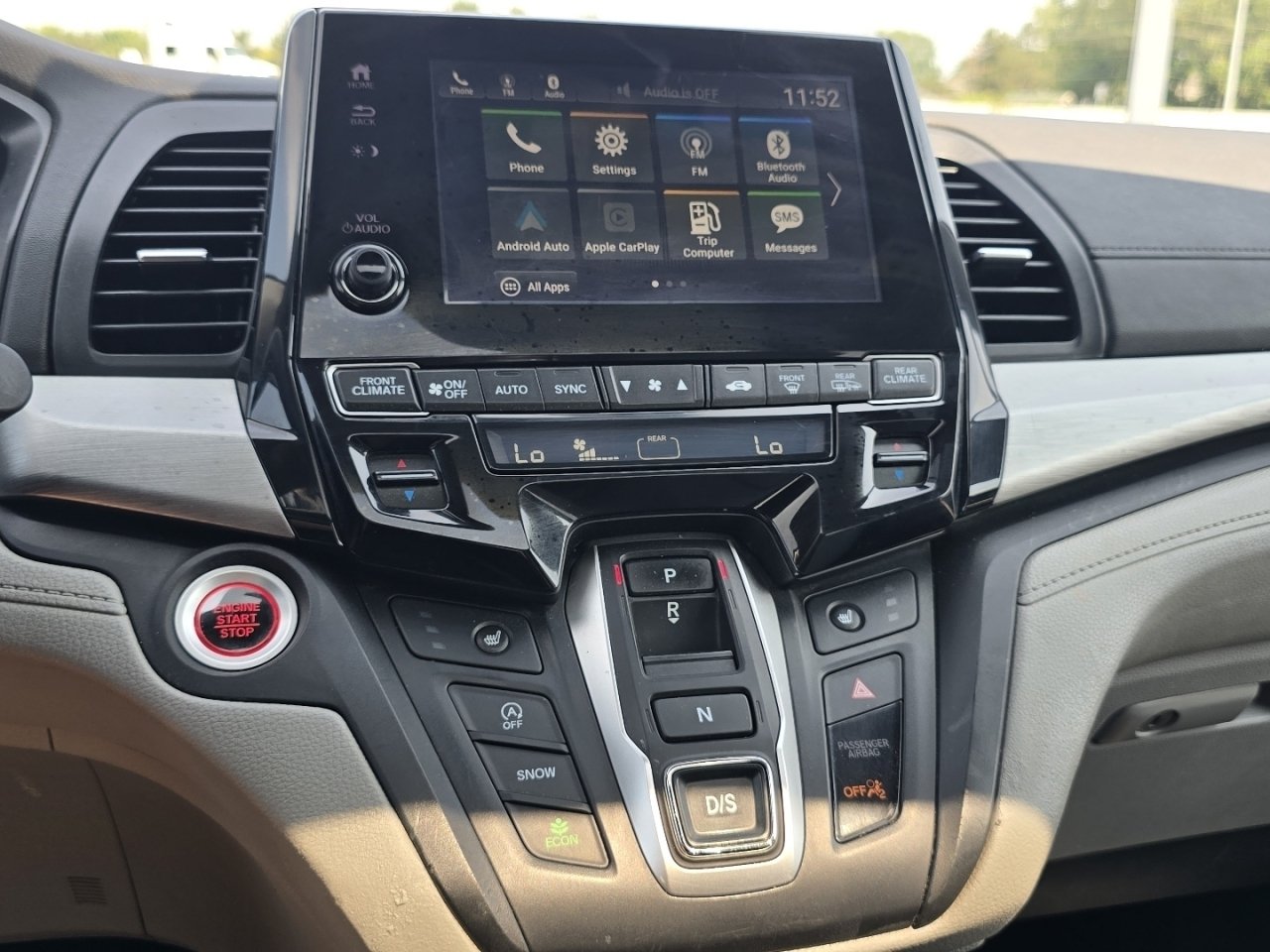 Used 2020 Blue Honda EX-L image 27