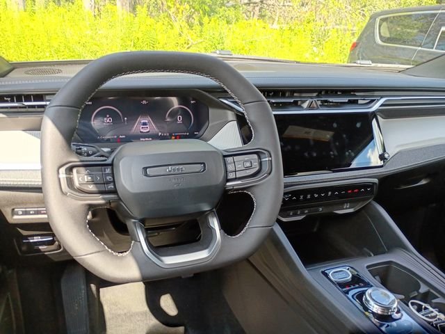New 2026 Sting-Gray Clear-Coat Exterior Paint Jeep Laredo image 10