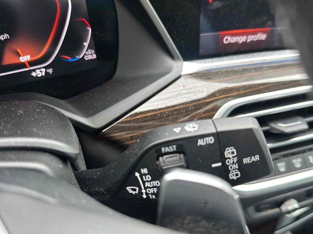 Used 2019 Black Sapphire Metallic BMW xDrive40i image 42