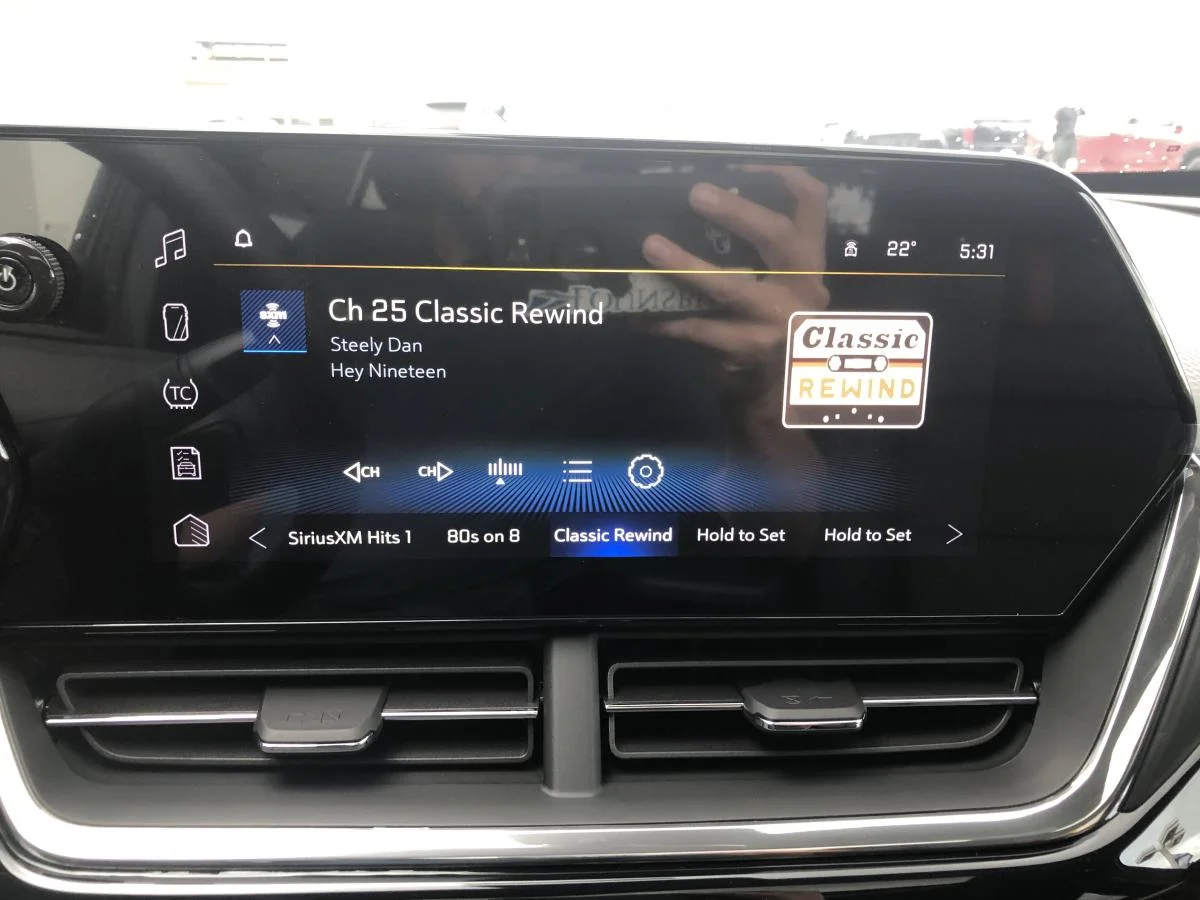 New 2026 Black Chevrolet Fwd 4dr 2rs image 16