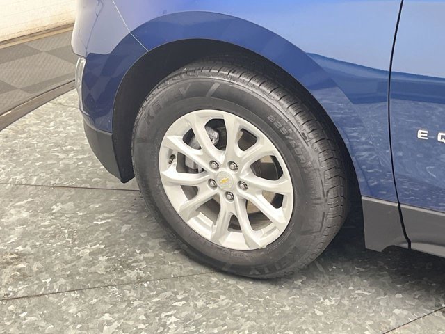 Used 2019 Pacific Blue Metallic Chevrolet LT image 31