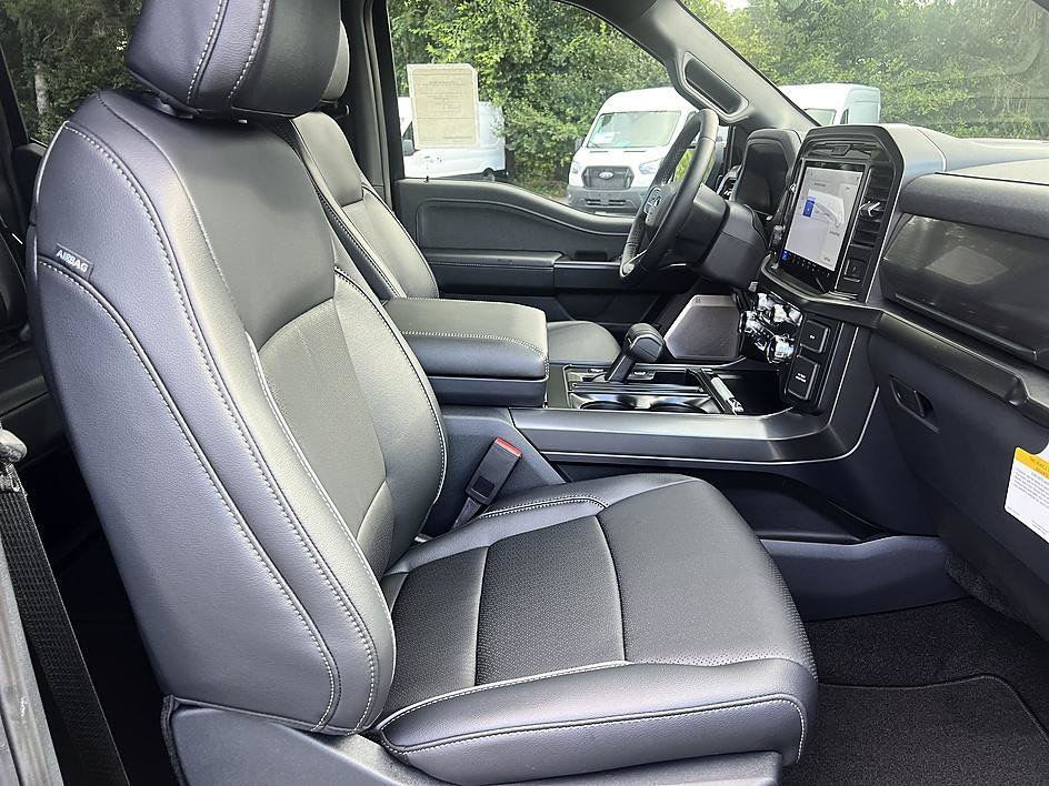 New 2026 Agate Black Metallic Ford Lariat® image 20