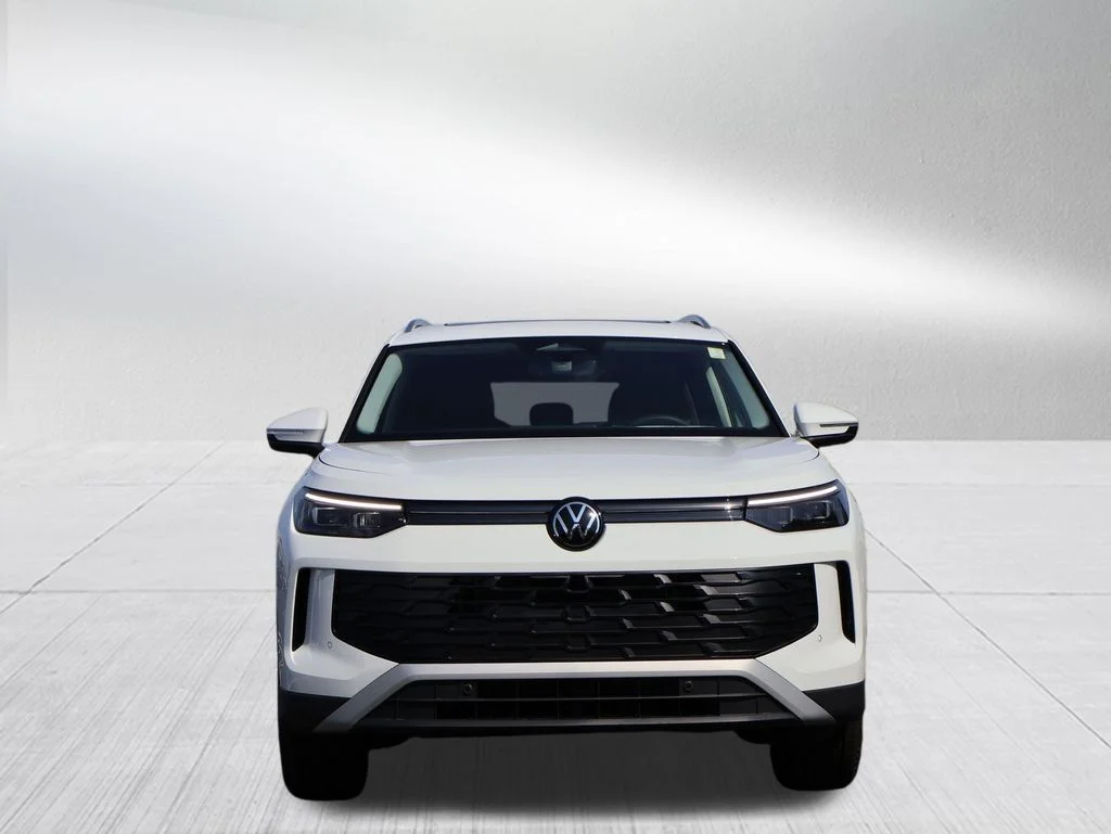 New 2026 White Volkswagen 2.0T SE image 9