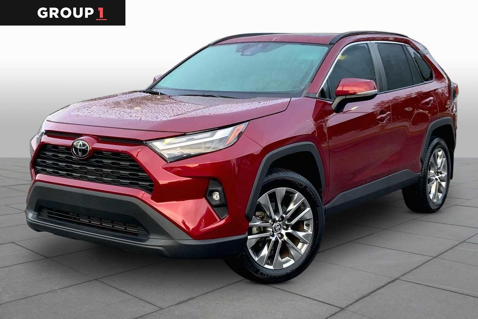 2024 Toyota RAV4 XLE Premium