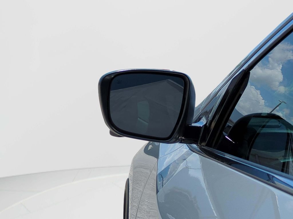 Certified Used 2021 Gray Nissan SL image 27