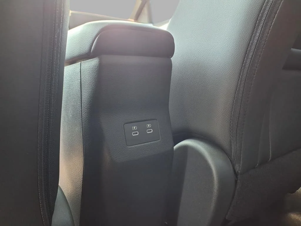 2025 Nissan Kicks SR AWD - Photo 23