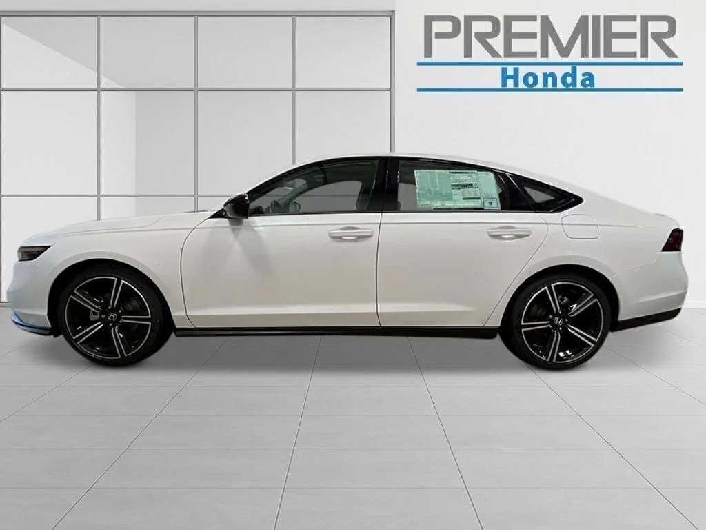 New 2026 Platinum White Pearl Honda SE image 2