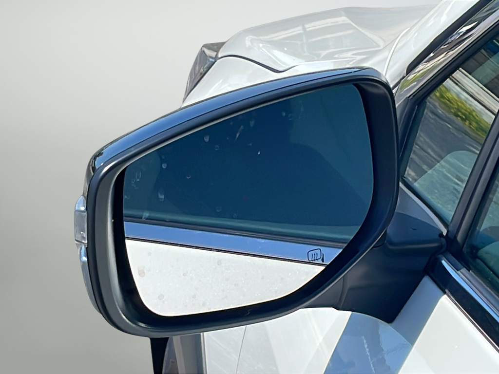 Used 2023 White Subaru Limited image 38