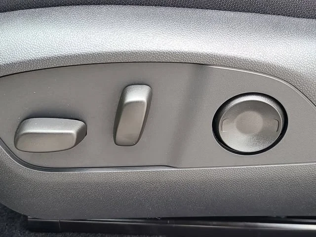 New 2026 Sterling Gray Metallic Chevrolet LT image 21