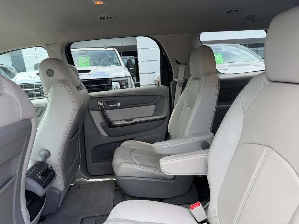Used 2013 Gold GMC SLT-1 image 10