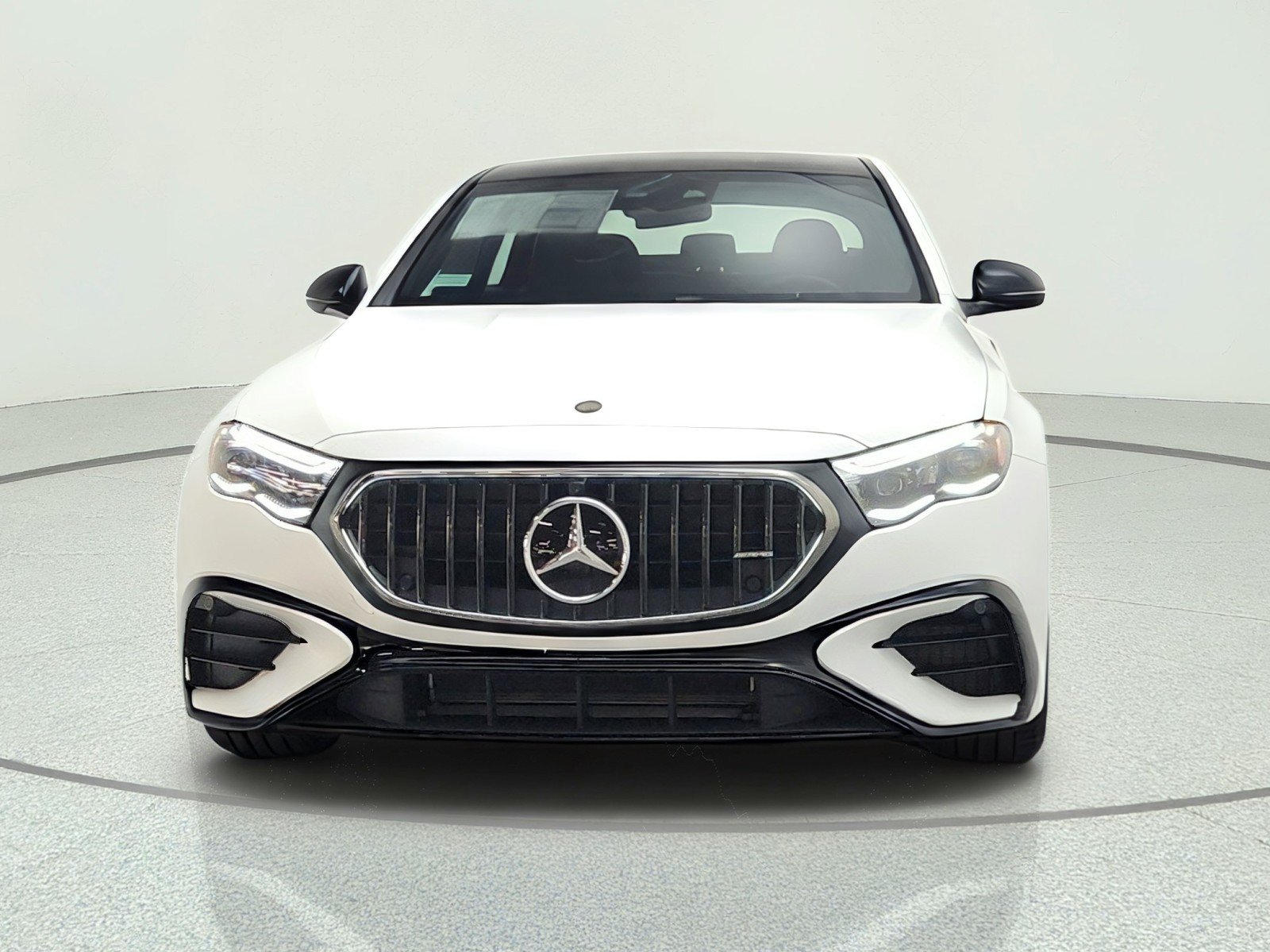 New 2026 MANUFAKTUR Moonlight White Magno Mercedes-Benz AMG® E 53 E 4MATIC+ Sedan image 2