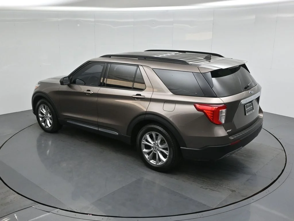 Used 2021 Gray Ford XLT image 41