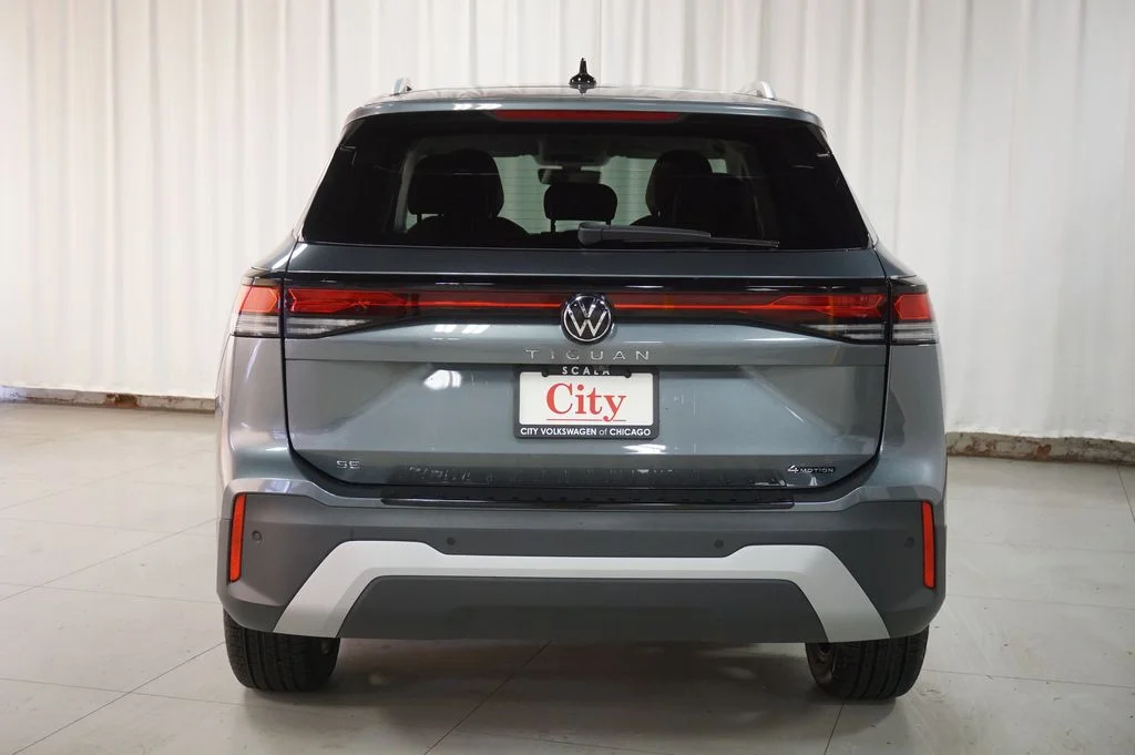 New 2026 Platinum Gray Volkswagen 2.0T SE image 6