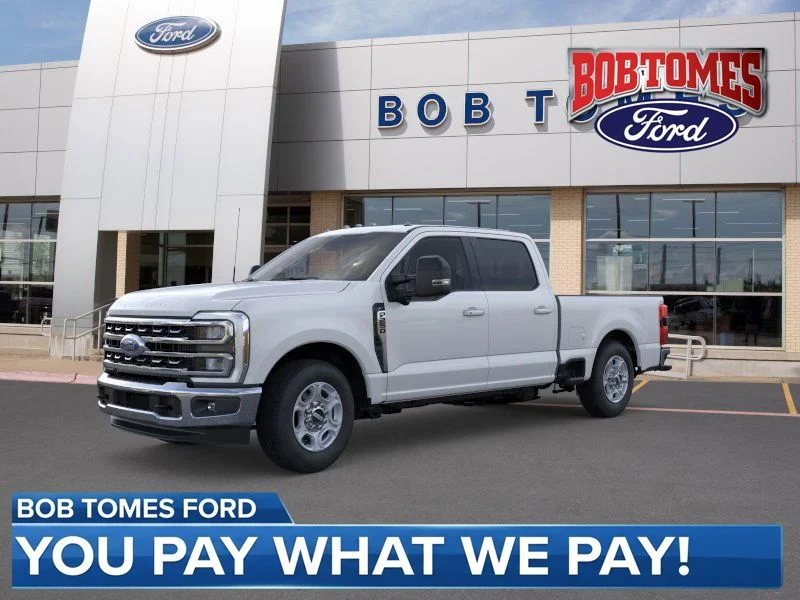 New 2026 White Ford XLT image 1