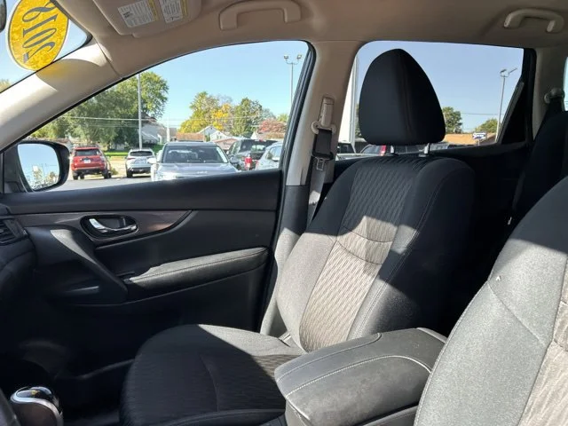Used 2018 Black Nissan SV image 32
