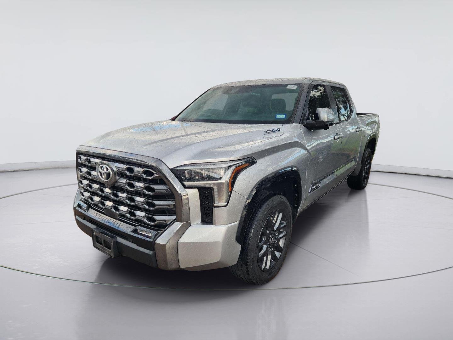 Used 2025 Celestial Silver Metallic Toyota Platinum HV image 3