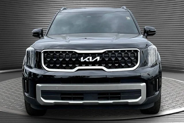 Certified Used 2023 Black Kia EX X-Line image 2