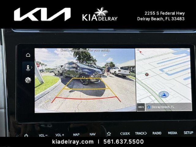 Used 2024 Silver Hyundai SEL image 24