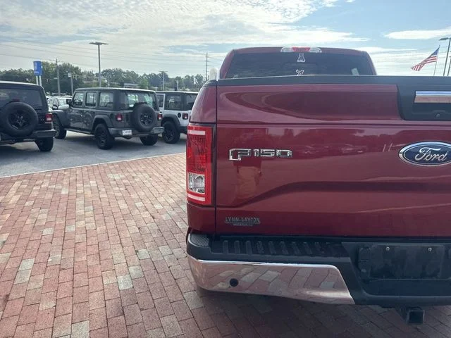 Used 2016 Red Ford XLT image 10