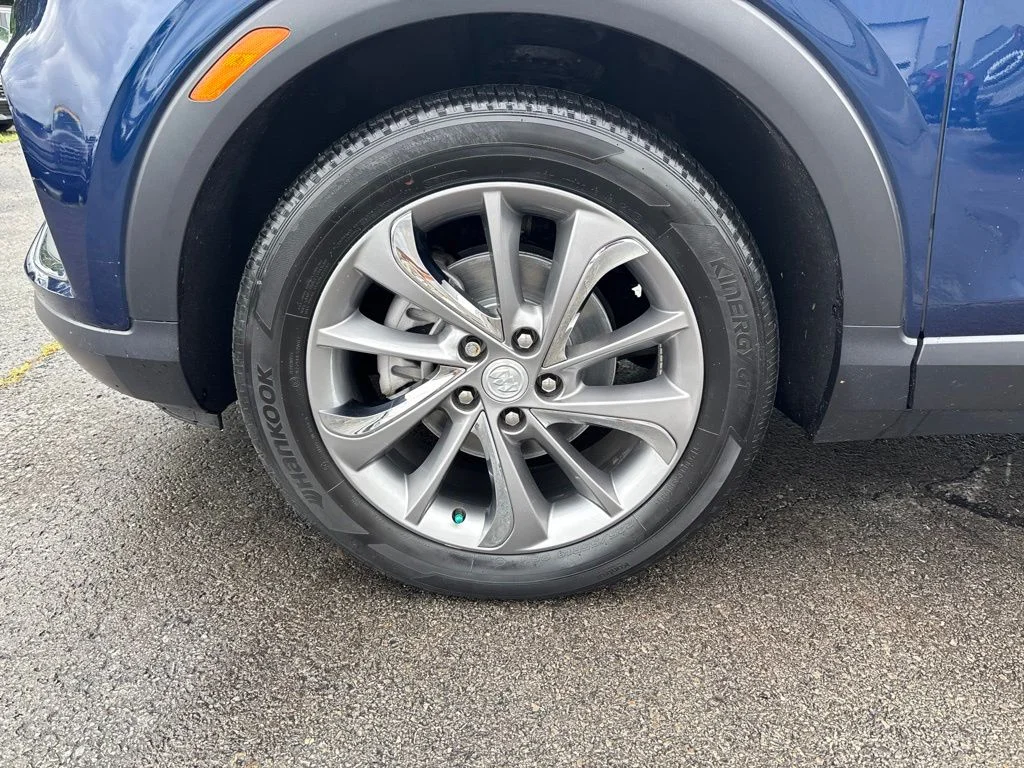 Used 2023 Blue Buick Essence image 11