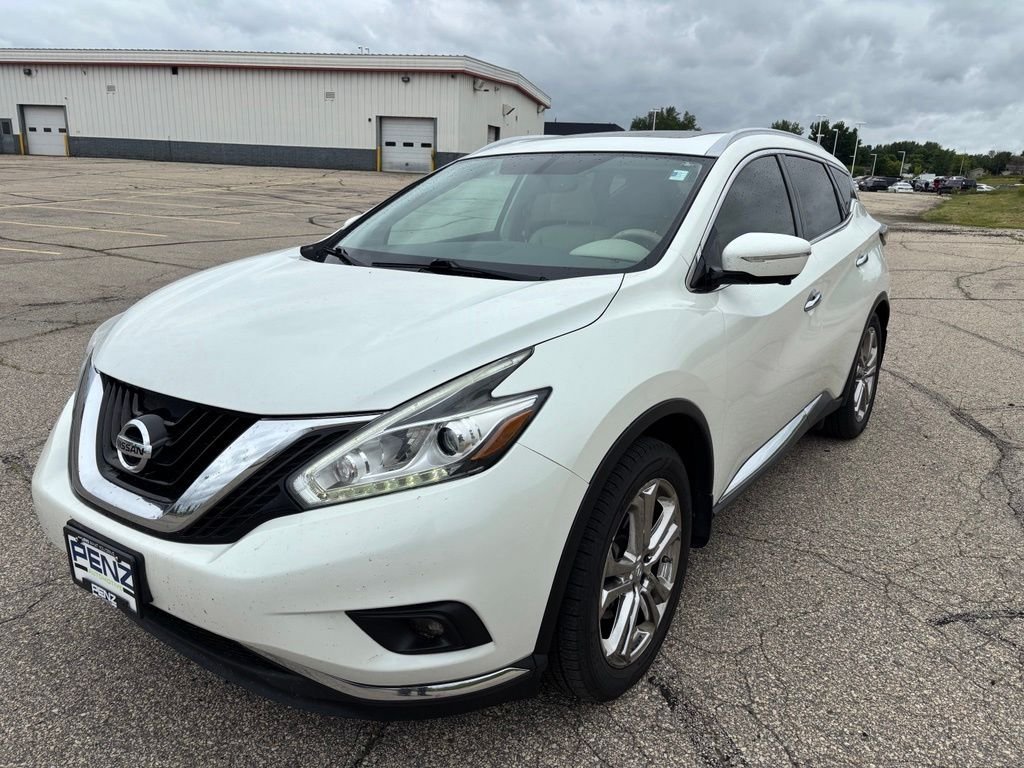Used 2015 White Nissan Platinum image 3